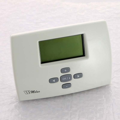 Термостат комнатный Milux D(5-35С,8А,220В), дневное программирование, питание 3 х 1,5В АА