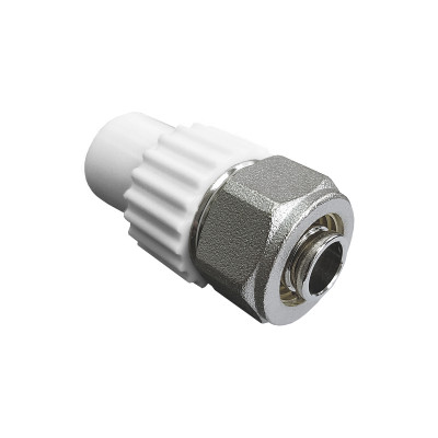 Ниппель полипропиленовый для соединения PPR-PE труб 20 x 16 комбинированный белый